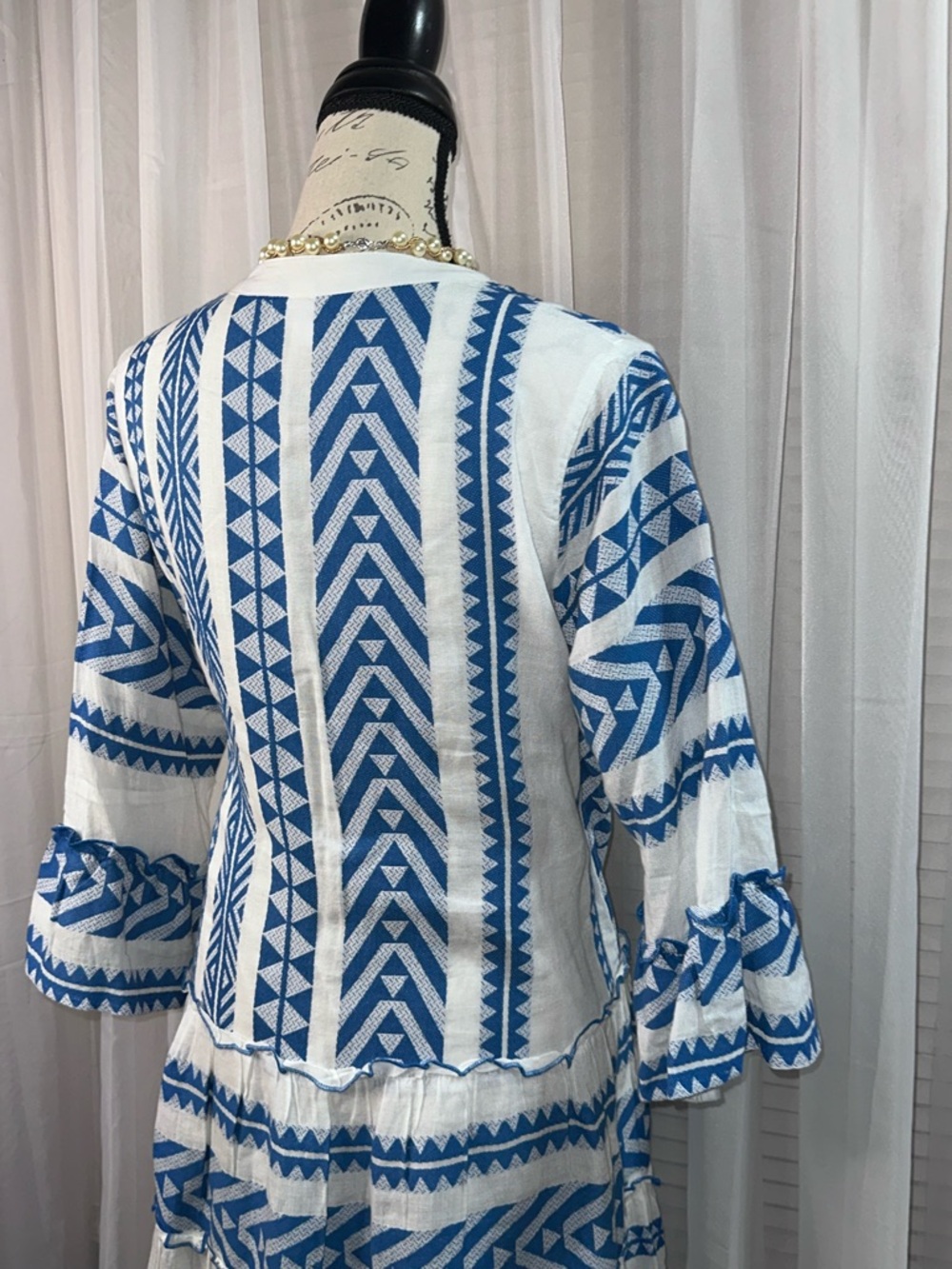 THML Light Blue and White Women's Top - Picture 8 of 9